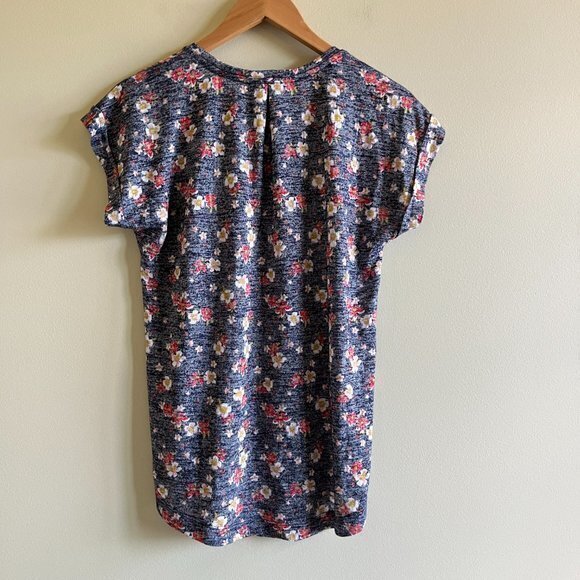 Bobeau Woman Slub V-Neck Tee Short Sleeve Navy Floral Print Top Womens Sz Small - Picture 7 of 7